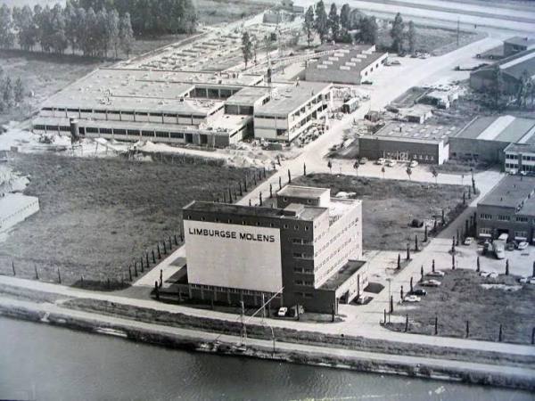 Limburgse Molens Quartier Canal Trichterheide